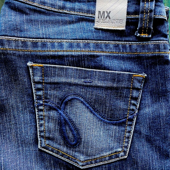 MX Low Rise Jeans - Picture 3 of 7
